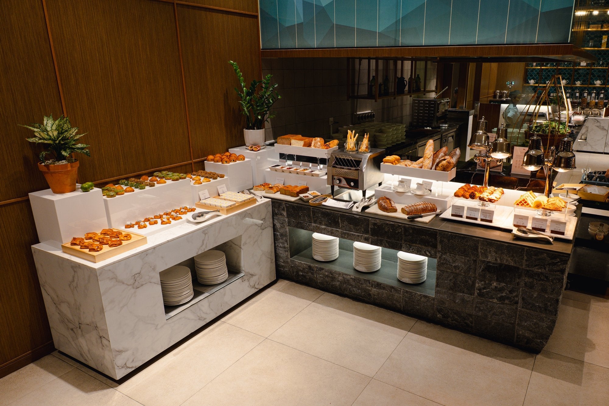 Hotel Breakfast Buffet Setup: A Daily Service Playbook