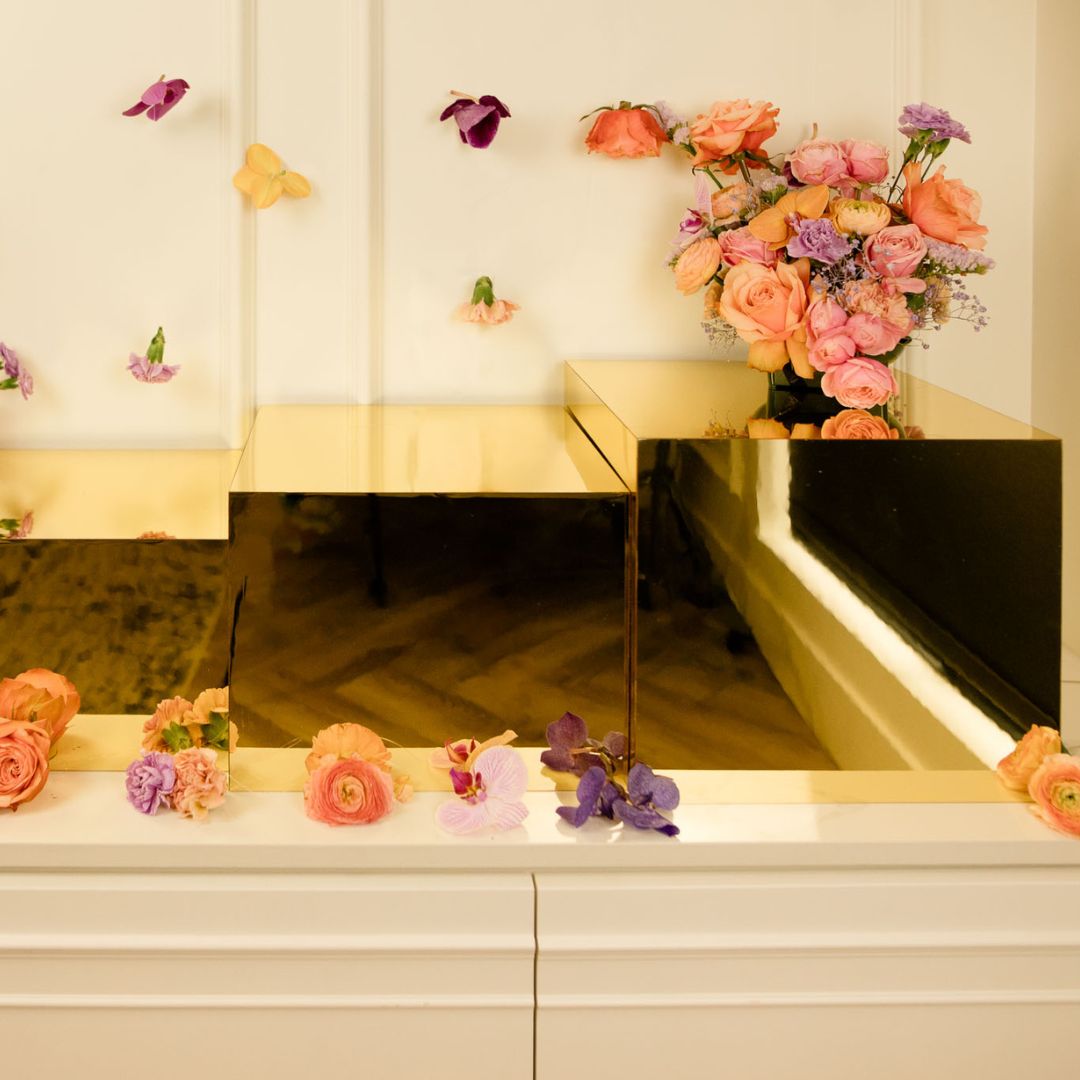 Gold - Plinths New York